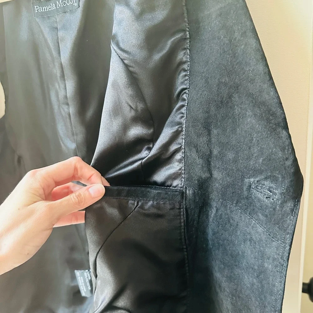 Pamela‎ McCoy Couture Black Suede Leather Asymmetrical Zip Vest Womens XS - Picture 11 of 13